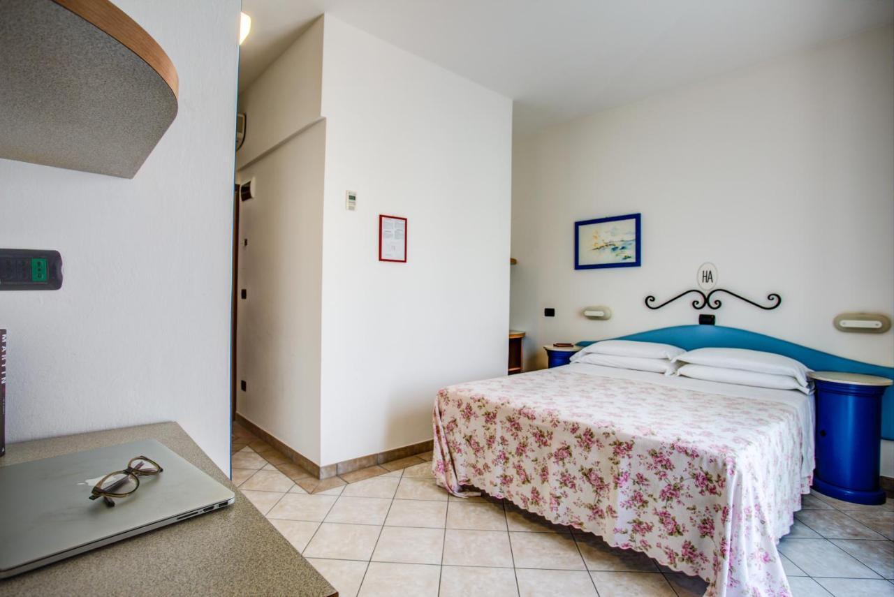 Ancora Hotel & Residence Cattolica Ngoại thất bức ảnh