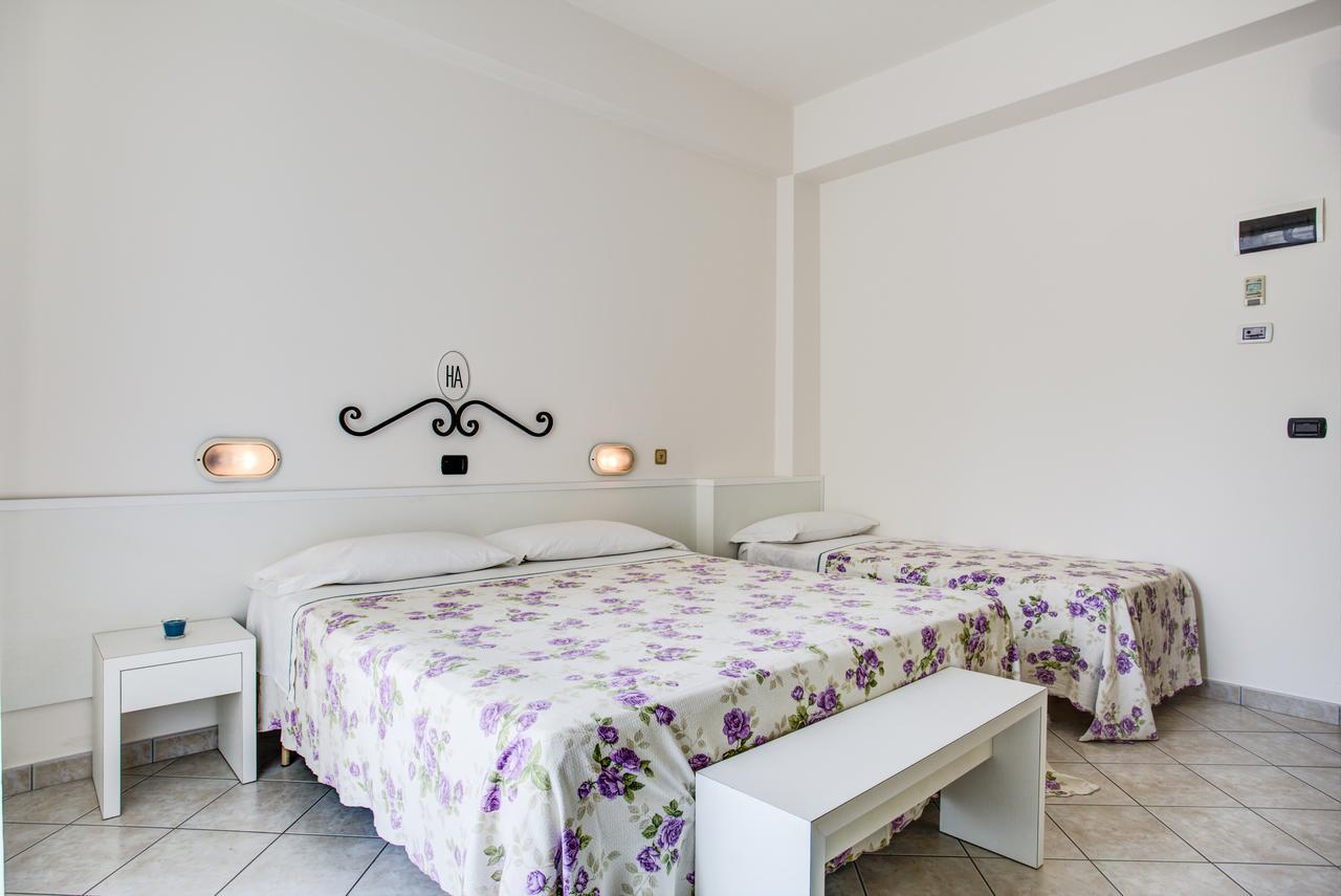 Ancora Hotel & Residence Cattolica Ngoại thất bức ảnh